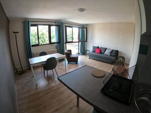 Studio à louer 655 € 1 pièce 27 m² Étage 4/4 Berckem-Kleber-Saint Charles La Madeleine 59110