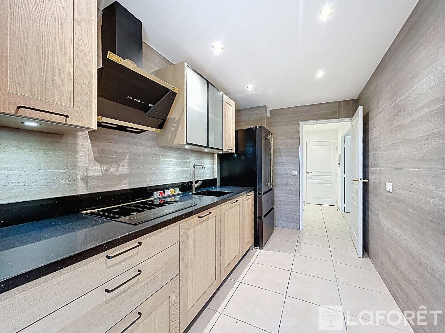 Maison à louer, 73m², CANNES
