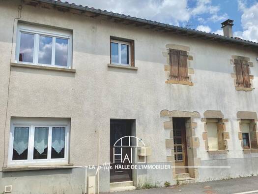 Maison à vendre 99 000 € 4 pièces 3 chambres 114 m² 470 m² de terrain Rochechouart 87600