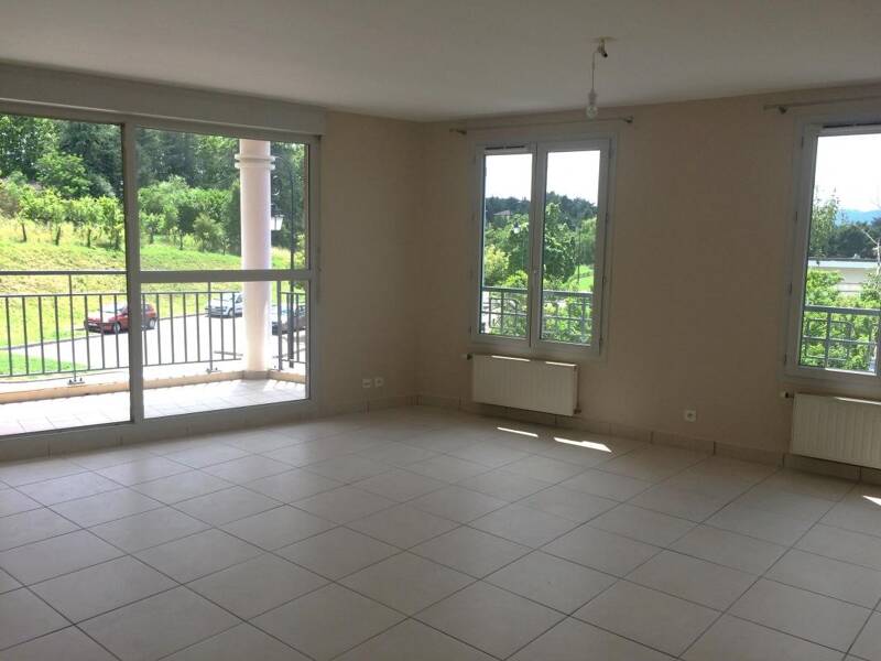 Maison à louer, 71m², CHARLY