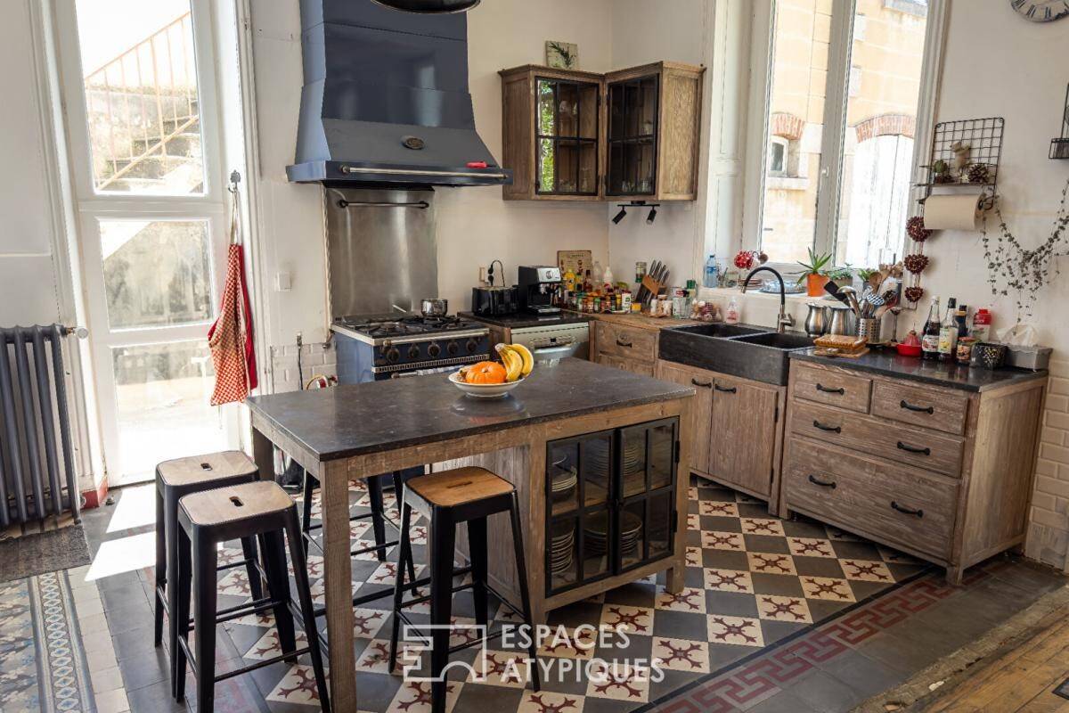 Maison à vendre, 380m², VINZIEUX