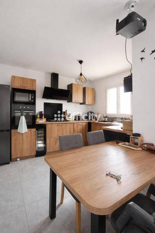 Maison à vendre, 113m², SAINT JULIEN L'ARS