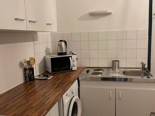 Appartement à louer 420 € 1 pièce 16 m² 2 étages Bourges 18000