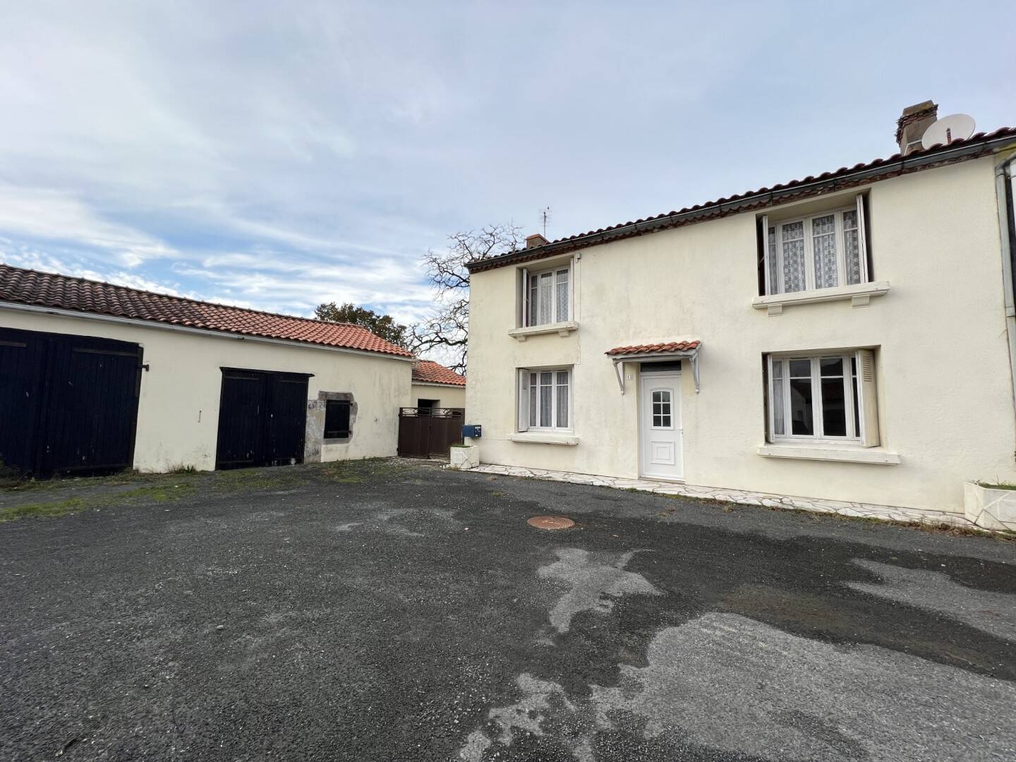 Maison à vendre, 140m², GROSBREUIL