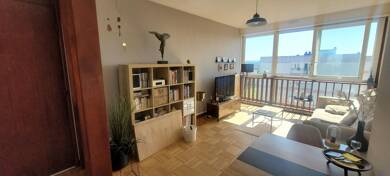 Appartement à vendre 123 050 € 3 pièces 2 chambres 71 m² Dernier étage, Étage 4/4 Robien Saint-Brieuc 22000