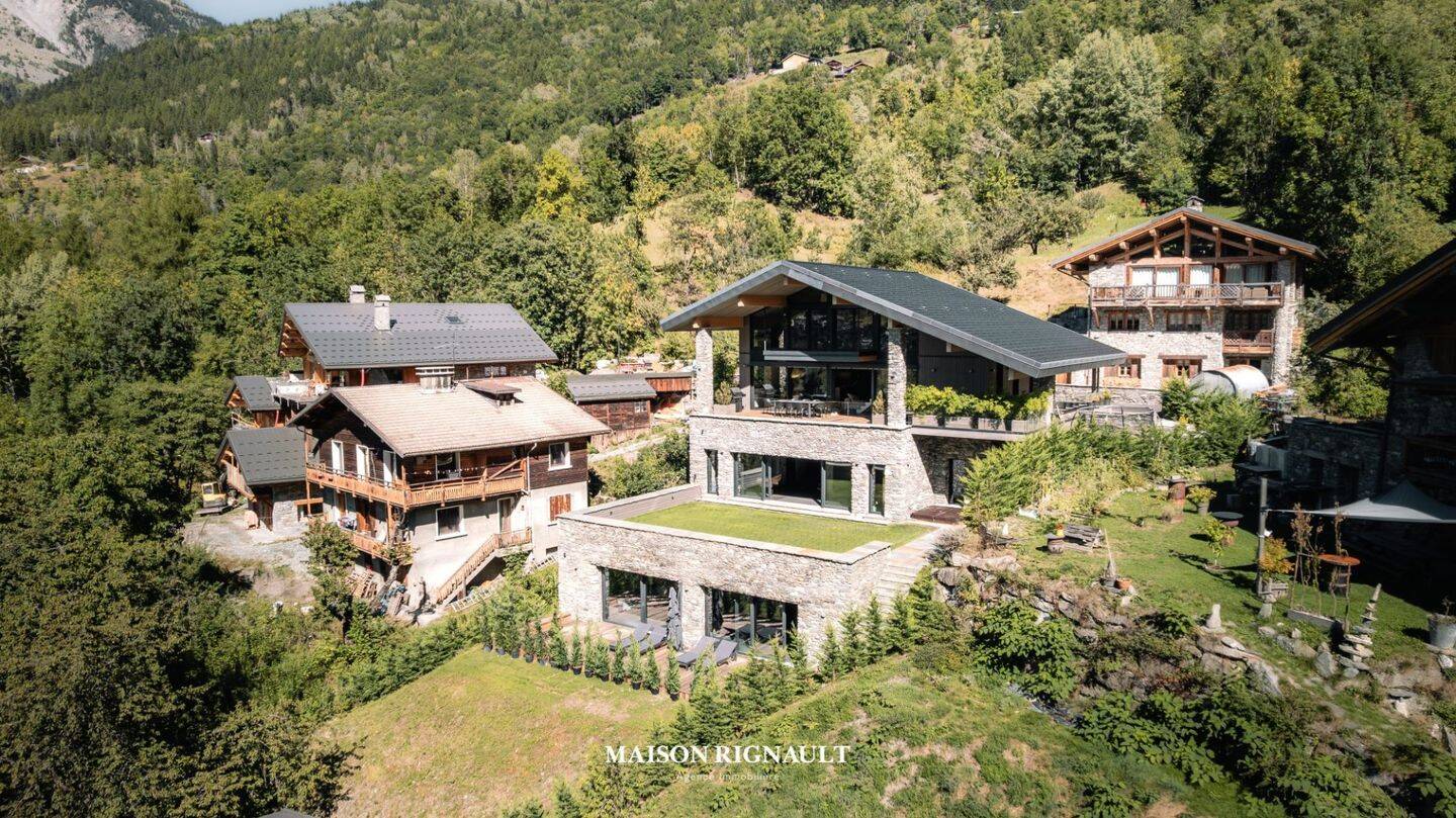 Maison à vendre, 421m², SAINTE FOY TARENTAISE