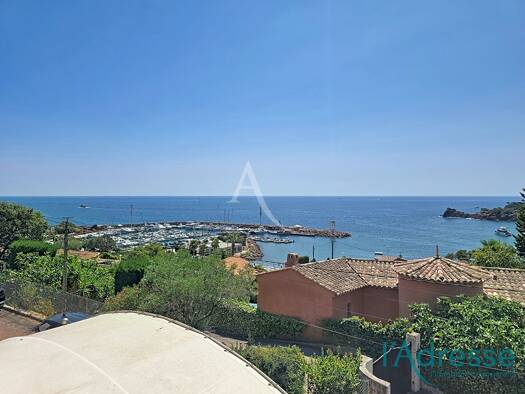 Villa à vendre 1 420 000 € 5 pièces 3 chambres 115,18 m² 248 m² de terrain Théoule-sur-Mer 06590