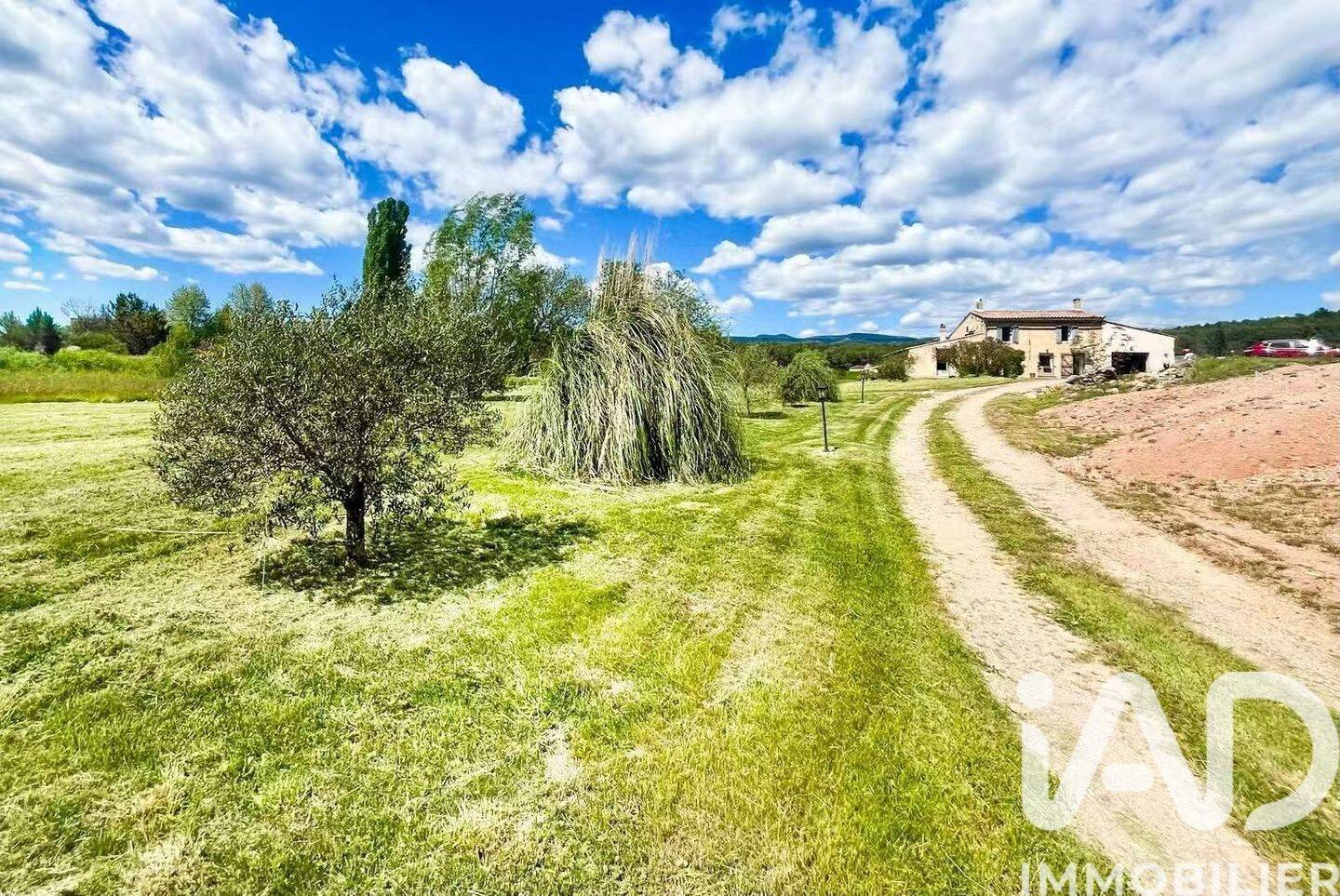 Maison à vendre, 132m², VILLECROZE