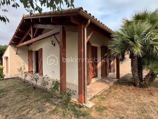 Maison à vendre 275 000 € 4 pièces 3 chambres 98 m² Nord Ouest Saujon 17600
