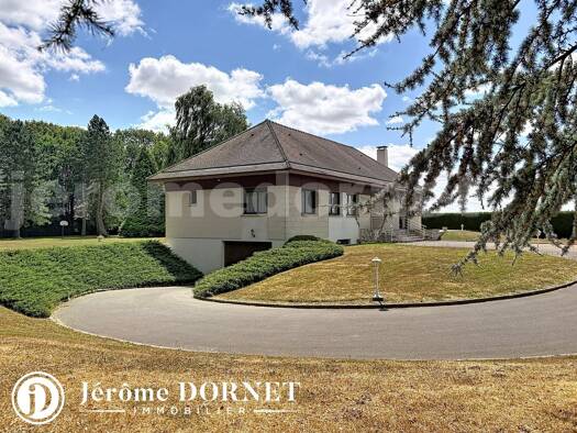 Maison de plain-pied à vendre 312 000 € 4 pièces 3 chambres 149,88 m² Grandvilliers 60210