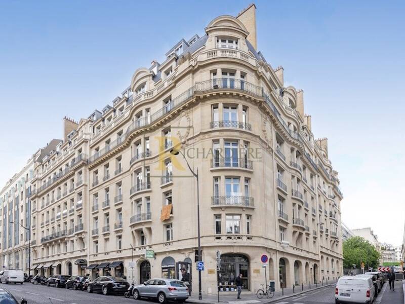 Maison à louer, 235m², PARIS 8E