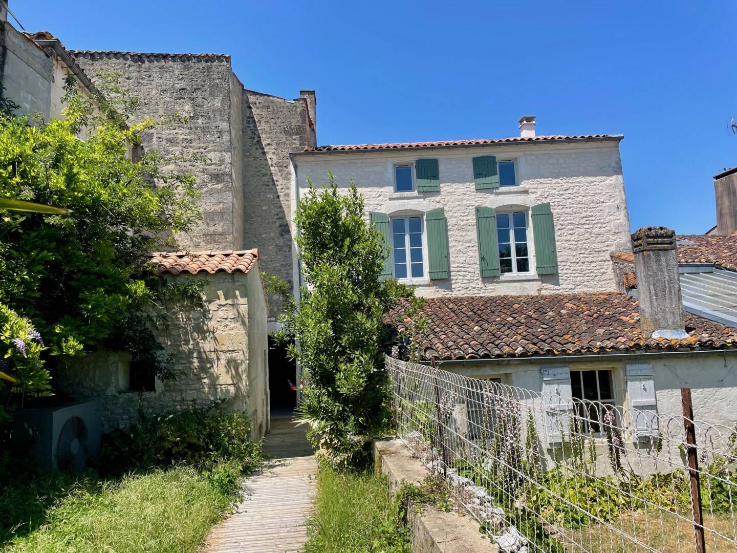Maison à vendre, 140m², PORT D'ENVAUX