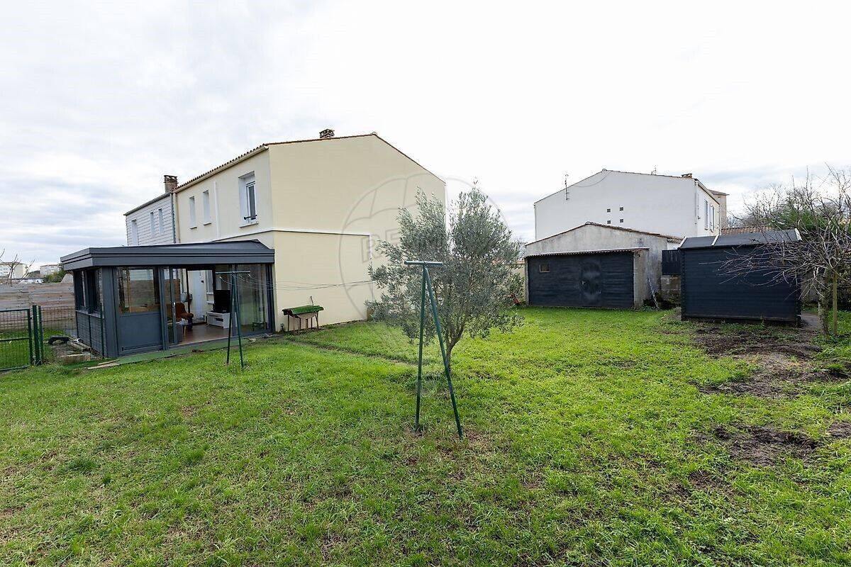 Maison à vendre, 102m², ROCHEFORT