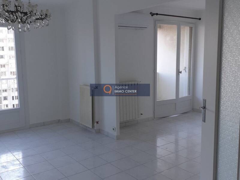 Maison à louer, 68m², TOULON