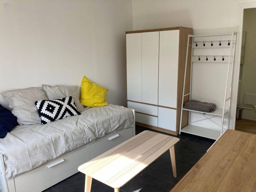 Maison à louer, 25m², ISSY LES MOULINEAUX