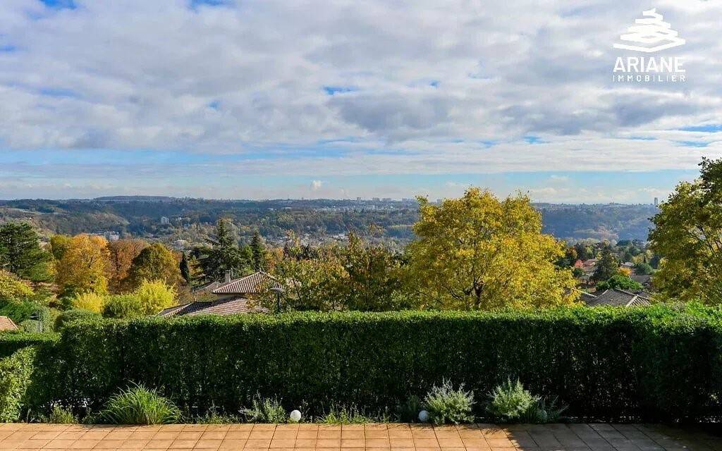 Maison à vendre, 203m², COLLONGES AU MONT D'OR