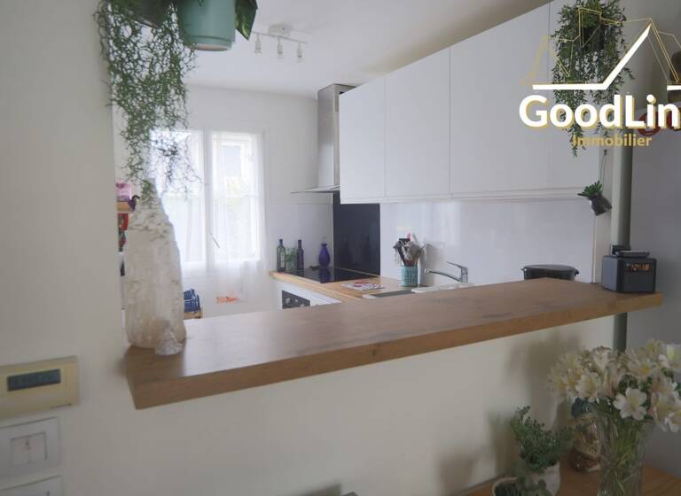 Maison à vendre 269 990 € 4 pièces 3<br/>chambres 75,5 m²<br/>superficie 168 m²<br/>terrain Nord-Centre Cesson 77240