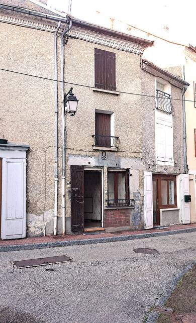Maison à vendre 35 000 € 5 pièces 2 chambres 57 m² La Mure Nord La Mure 38350