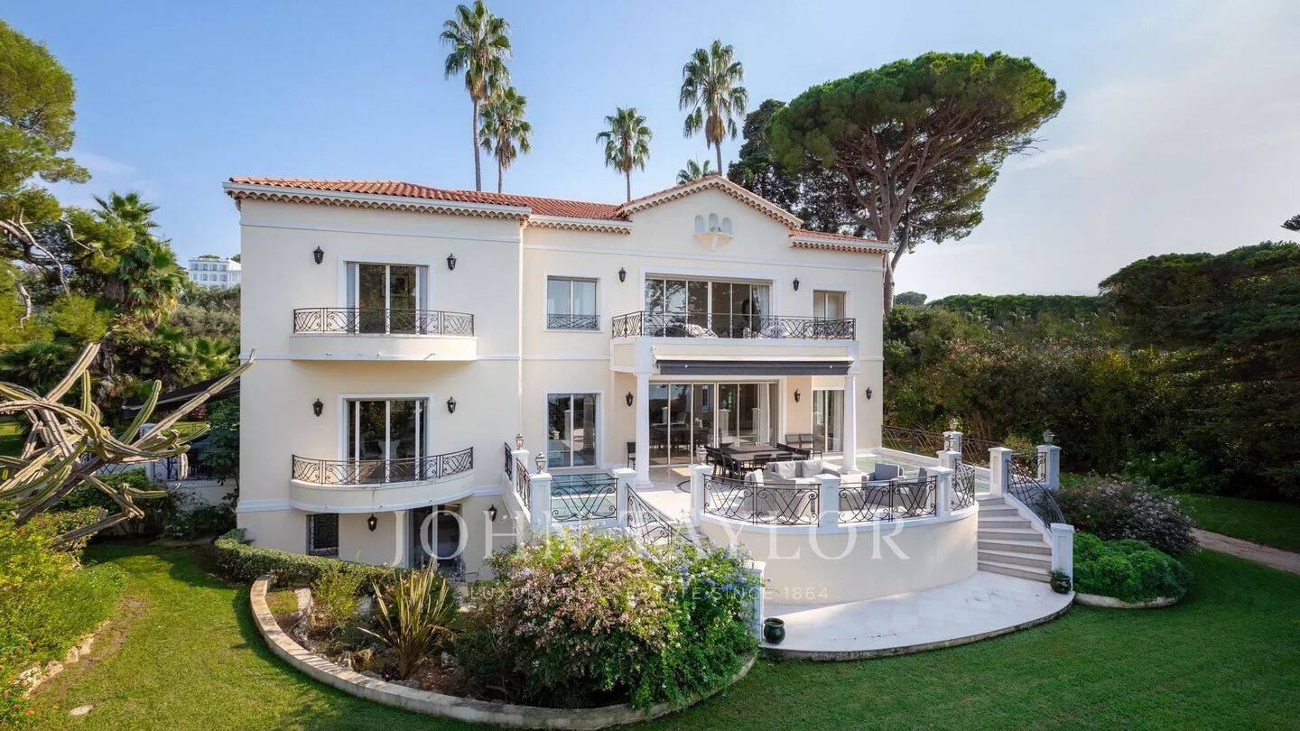 Maison à vendre, 667m², ANTIBES
