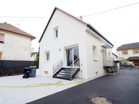 Maison à louer 1 540 € 6 pièces 4 chambres 120 m² 287 m² de terrain Hœrdt 67720