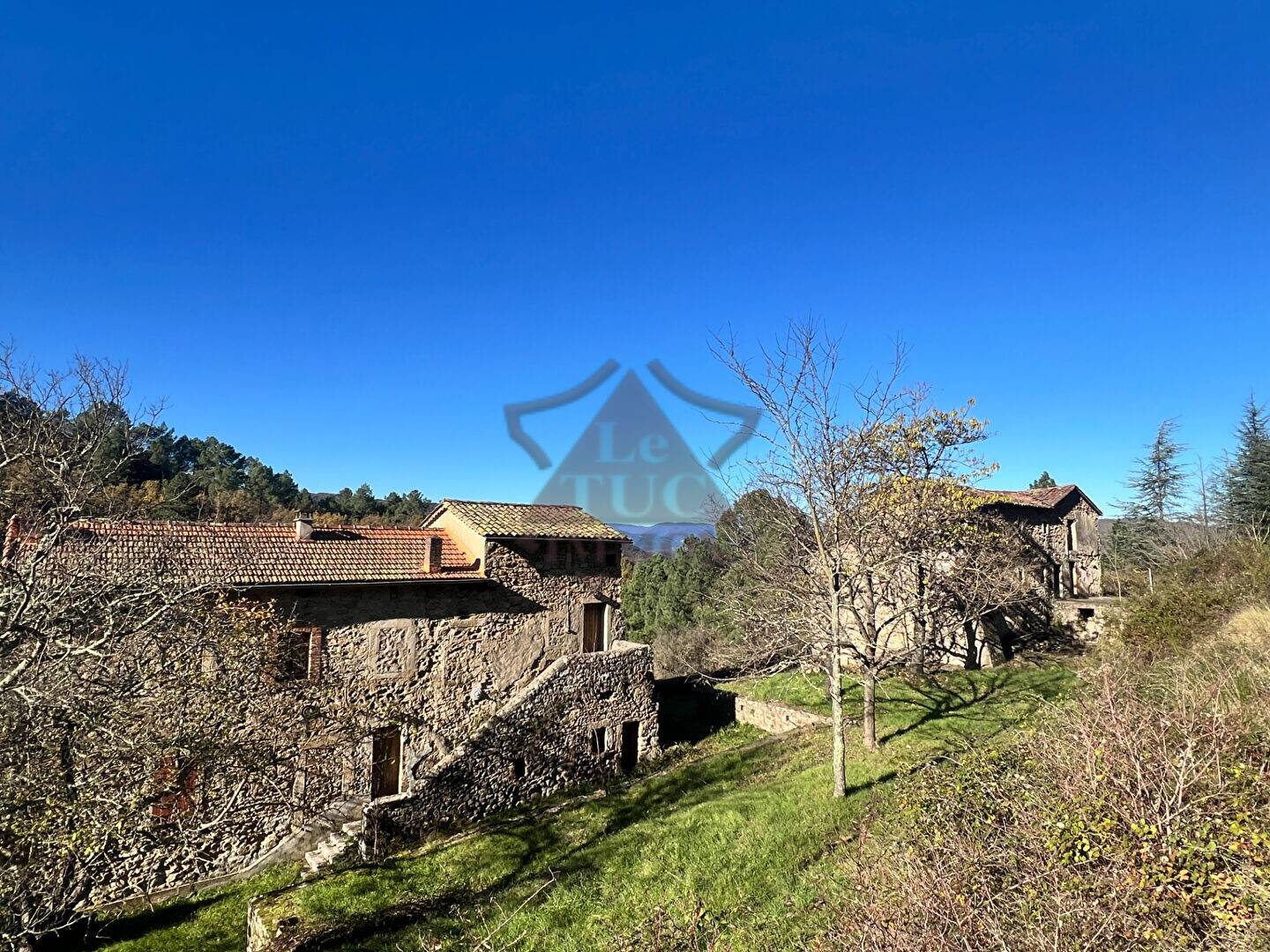 Maison à vendre, 140m², SAINT FLORENT SUR AUZONNET
