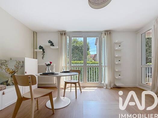 Appartement à vendre 175 000 € 2 pièces 1 chambre 48,65 m² RDC/7 Ile Verte Grenoble 38000