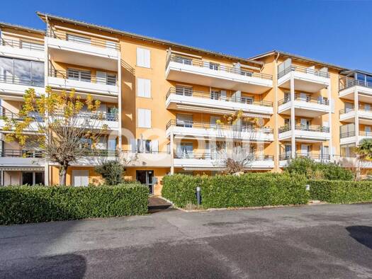 Appartement à vendre 275 000 € 4 pièces 3 chambres 82,5 m² RDC/4 centre Ville-La Chartonnière-La Barre Villefranche-sur-Saône 69400