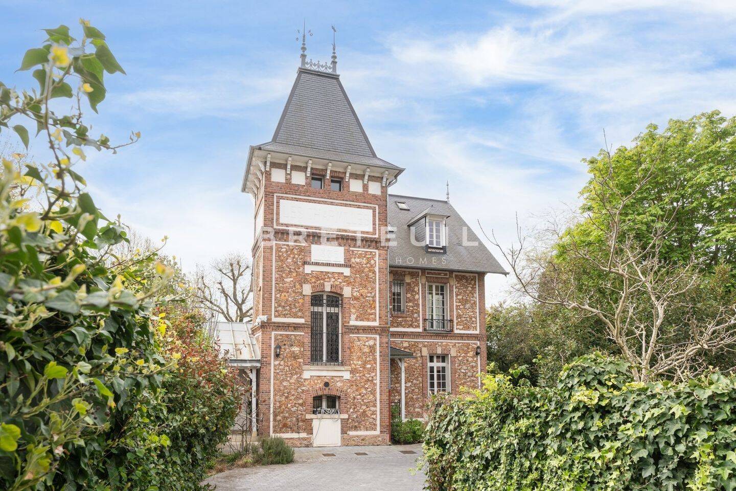 Maison à vendre, 223m², SEVRES