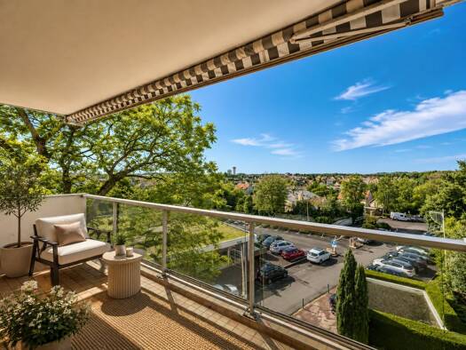Appartement à vendre 385 000 € 5 pièces 3 chambres 108 m² Étage 4/8 Val d'Albian-Parc de Diane Jouy-en-Josas 78350