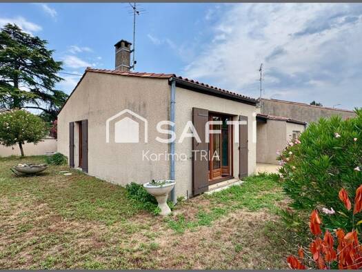 Maison de plain-pied à vendre 235 000 € 4 pièces 3 chambres 85 m² 343 m² de terrain Lamberte-Hôpital Libourne 33500
