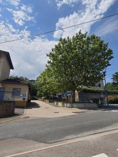 Terrain constructible à vendre 149 800 € 400 m² de terrain Civrieux 01390