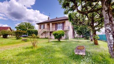Maison à vendre 187 250 € 4 pièces 3 chambres 110 m² 974 m² de terrain Saint-Cyprien 24220