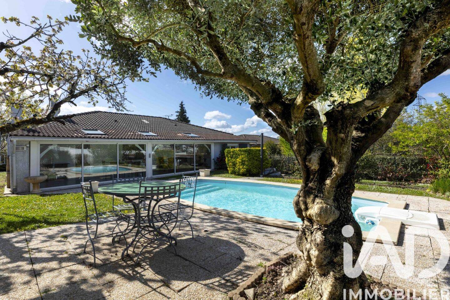 Maison à vendre, 136m², YVRAC