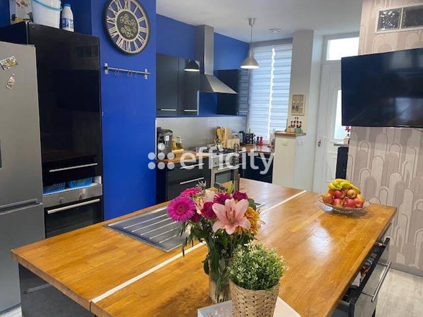 Maison à vendre, 104m², SAINT JUST MALMONT