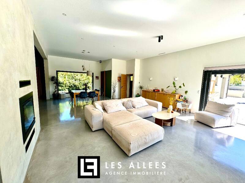 Maison à vendre, 205m², CHATEAUNEUF DU RHONE
