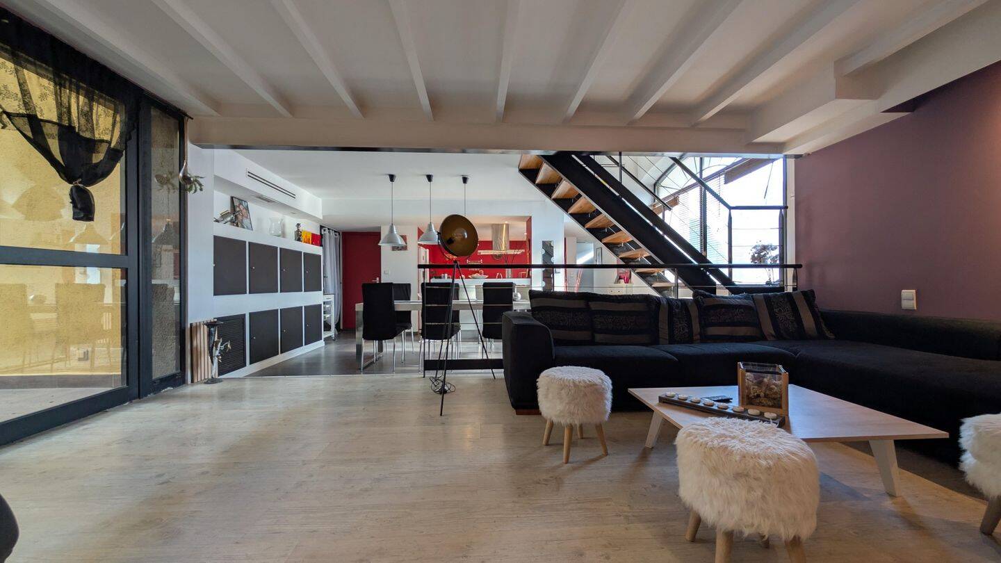 Maison à vendre, 130m², POMEROLS