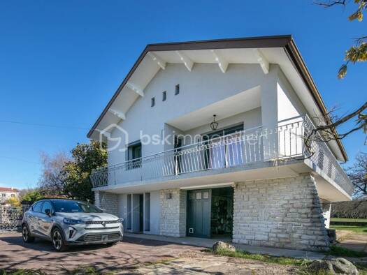 Maison à vendre 260 000 € 6 pièces 2 chambres 115 m² La Plaine Saint-Marcellin 38160