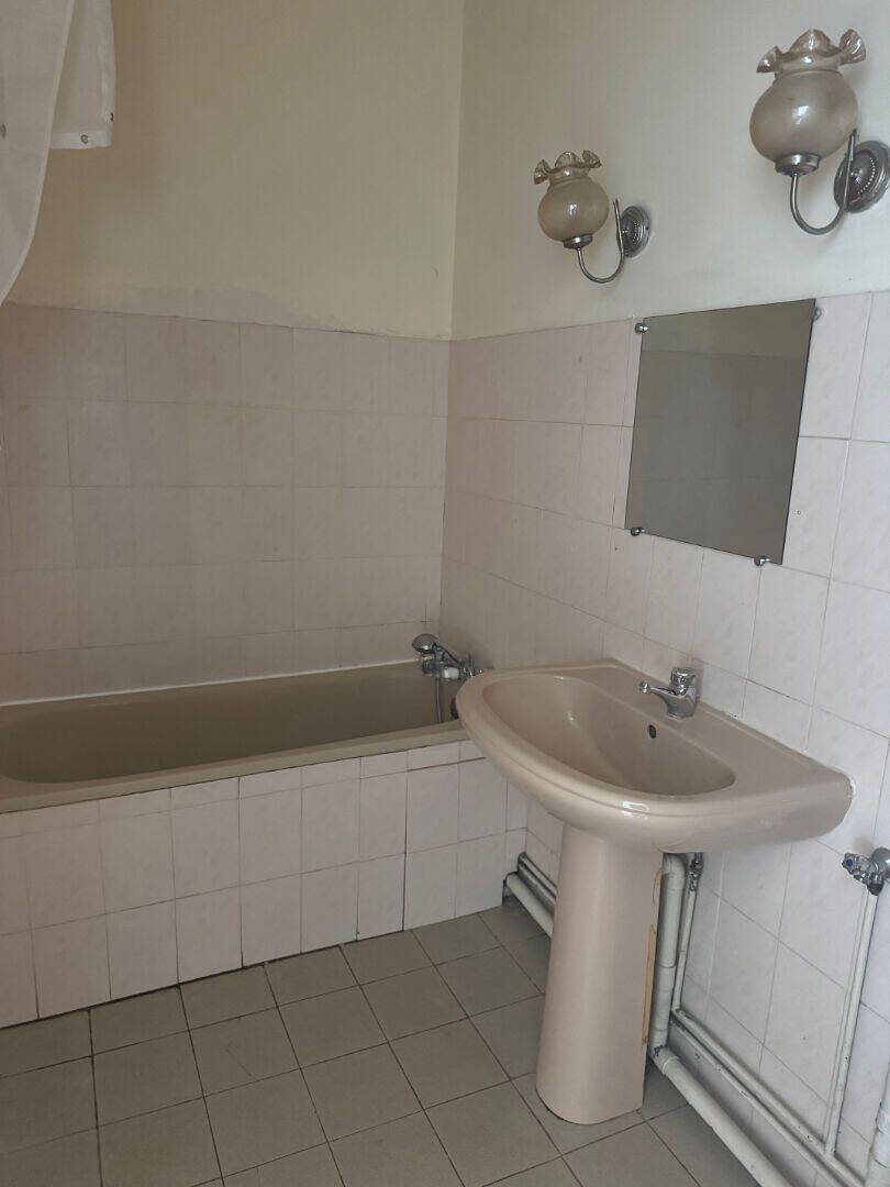 APPARTEMENT ANCIEN VILLEURBANNE - 1 pièce(s) + alcôve - 40 m2 — 8