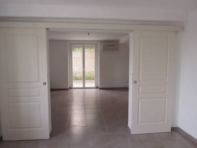 Appartement à louer 975 € 3 pièces 2 chambres 62,3 m² Nimes 30900