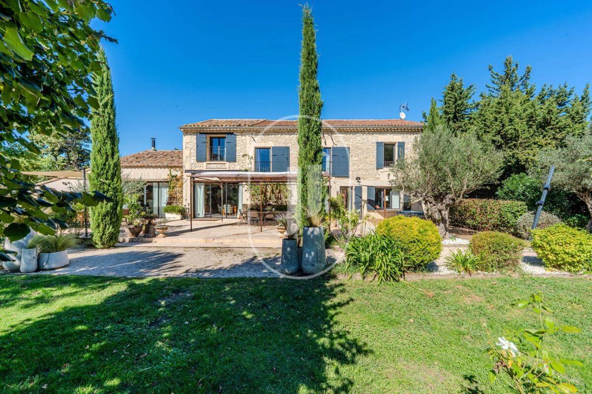 Maison à vendre, 330m², CHATEAURENARD