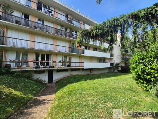 Appartement à vendre 232 000 € 3 pièces 2 chambres 72 m² Étage 2/3 Centre Ville Villebon sur Yvette 91140