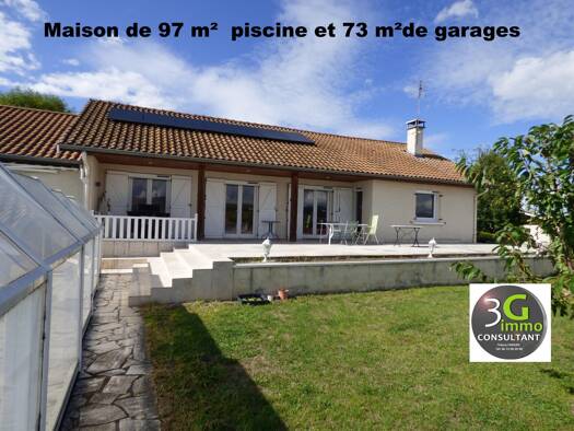 Maison de plain-pied à vendre 400 000 € 4 pièces 3 chambres 97 m² 1 166 m² de terrain Saint-Medard-en-Forez 42330