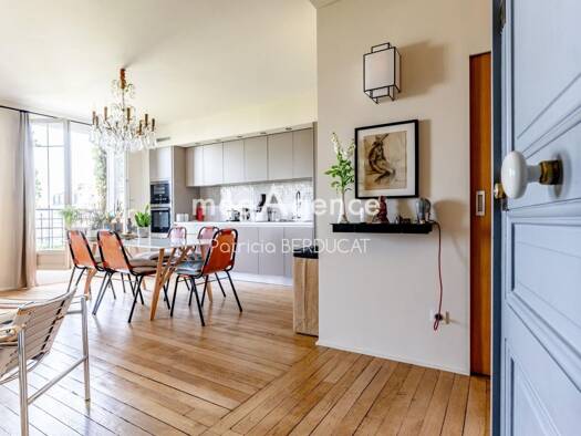 Appartement à vendre 970 000 € 3 pièces 2 chambres 73 m² Étage 3/4 Sorano-Centre Ville Vincennes 94300