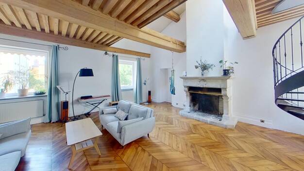 Appartement à louer 3 350 € 6 pièces 5 chambres 218,1 m² 3ème étage Terreaux Lyon 1er 69001