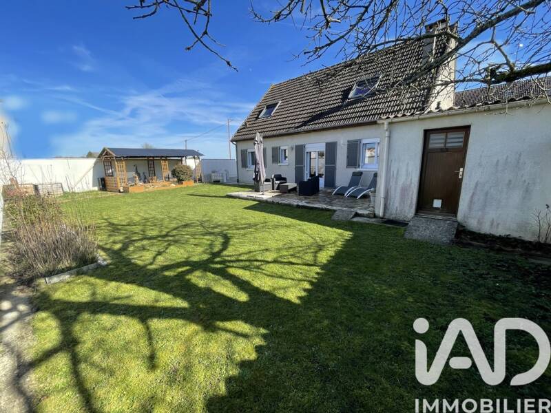 Maison à vendre, 141m², NEUFMOUTIERS EN BRIE
