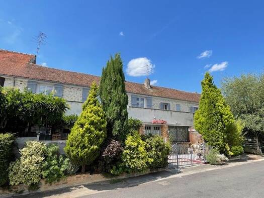 Maison à vendre 210 000 € 5 pièces 3 chambres 210 m² 338 m² de terrain Rebais 77510