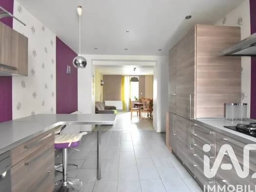 Maison à vendre 105 000 € 5 pièces 4 chambres 212 m² 980 m² de terrain Carling 57490