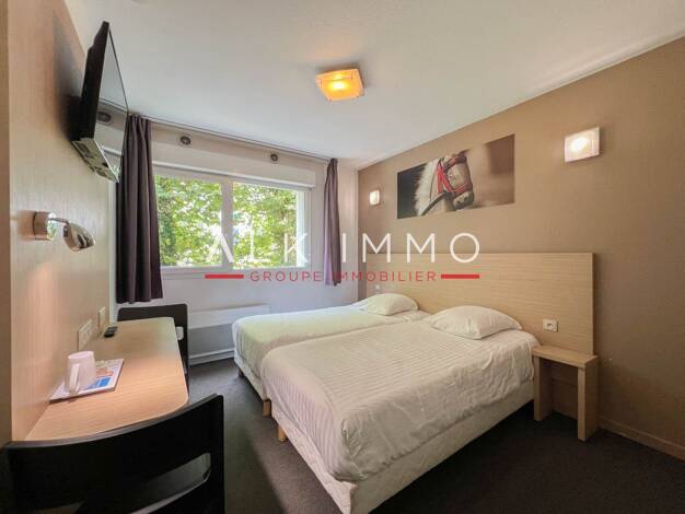 Appartement à vendre 75 000 € 1 pièce 17 m² Étage 1/4 Annecy 74600