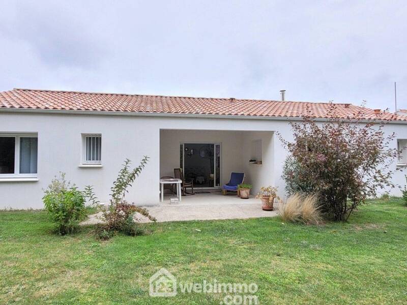 Maison à vendre, 82m², SAINT HILAIRE LA FORET