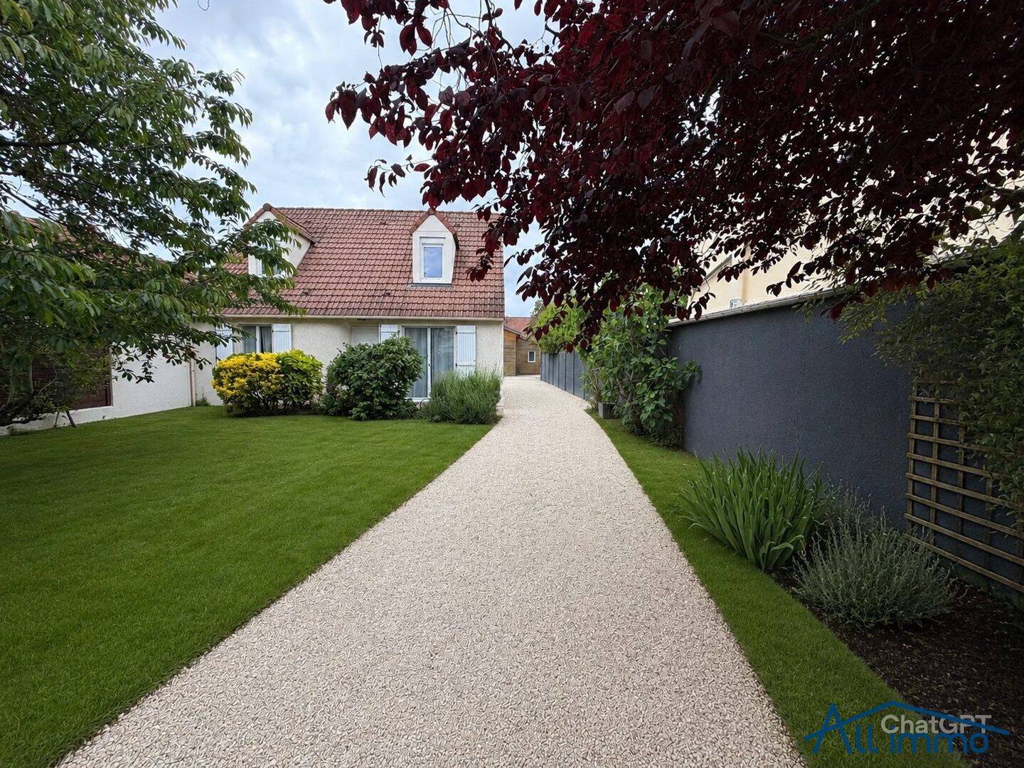 Maison à vendre, 142m², SAINT MAUR DES FOSSES